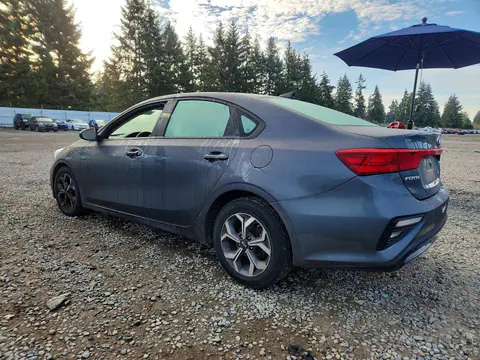 2021 KIA Forte VIN 3KPF24AD4ME267801 фото 2