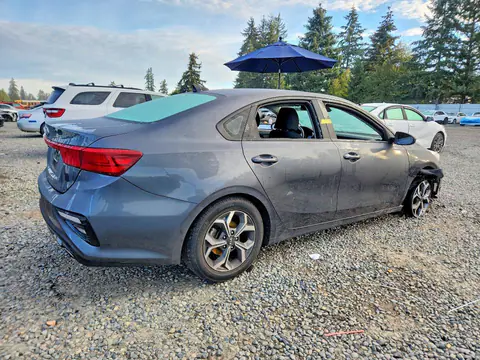 2021 KIA Forte VIN 3KPF24AD4ME267801 фото 3