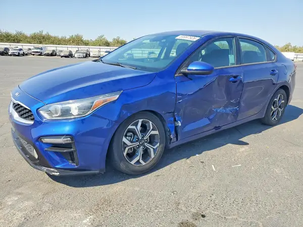 3KPF24AD8ME335436 — 2021 Kia Forte, Боковая часть (Side), фото до ремонта