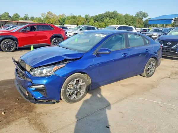 3KPF24AD2ME375768 — 2021 Kia Forte, Передняя часть (Front End), фото до ремонта