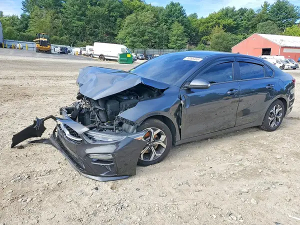 3KPF24AD9ME381924 — 2021 Kia Forte, Передняя часть (Front End), фото до ремонта