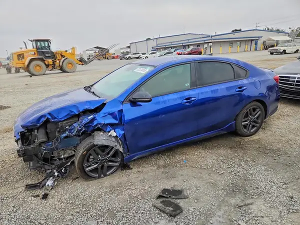 3KPF34AD3ME271836 — 2021 Kia Forte, Передняя часть (Front End), фото до ремонта