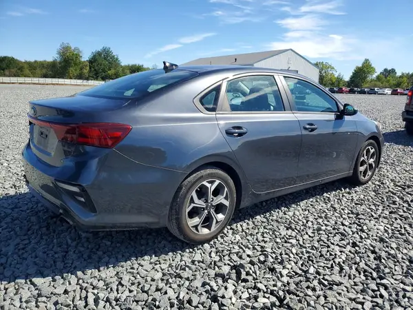 3KPF24AD1ME263124 — 2021 Kia Forte, фото 3 с аукциона Copart 01.10.2026, Задняя часть