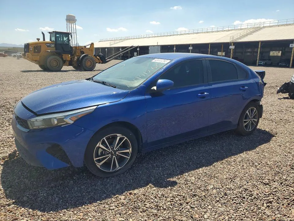 2022 KIA Forte VIN 3KPF24AD8NE497049 фото 1