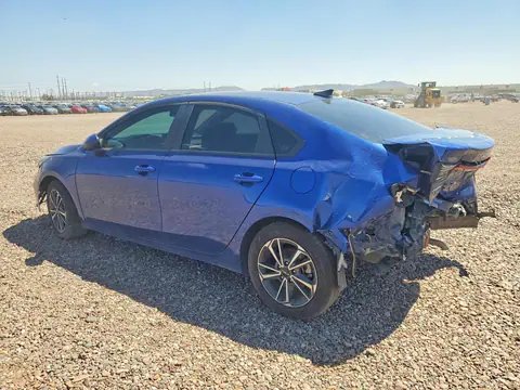 2022 KIA Forte VIN 3KPF24AD8NE497049 фото 2