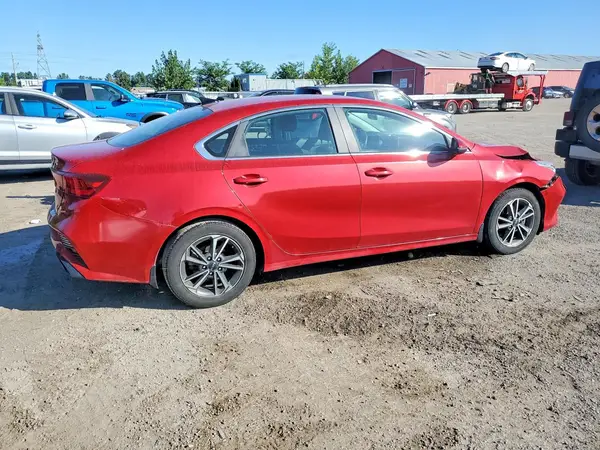 3KPF34AD9NE521288 — 2022 Kia Forte, фото 3 с аукциона Copart 01.10.2026, Передняя часть