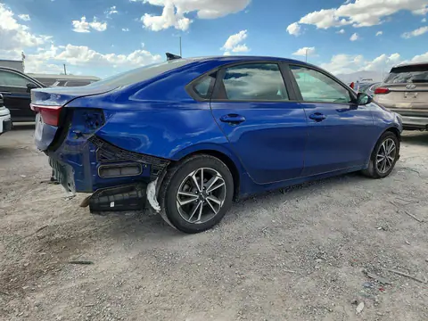 3KPF24AD8NE434338 — 2022 Kia Forte, фото 3 с аукциона Copart 13.10.2026, Передняя часть