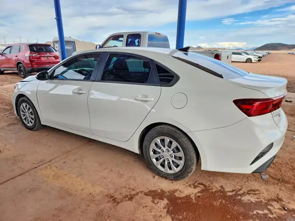 3KPF24ADXNE430212 — 2022 Kia Forte, фото 2 с аукциона Copart, Передняя часть