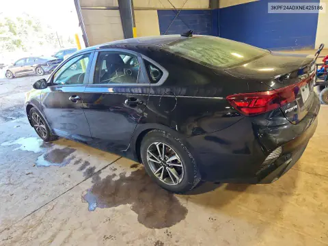 2022 Kia Forte Lxs VIN 3KPF24ADXNE425186 фото 2