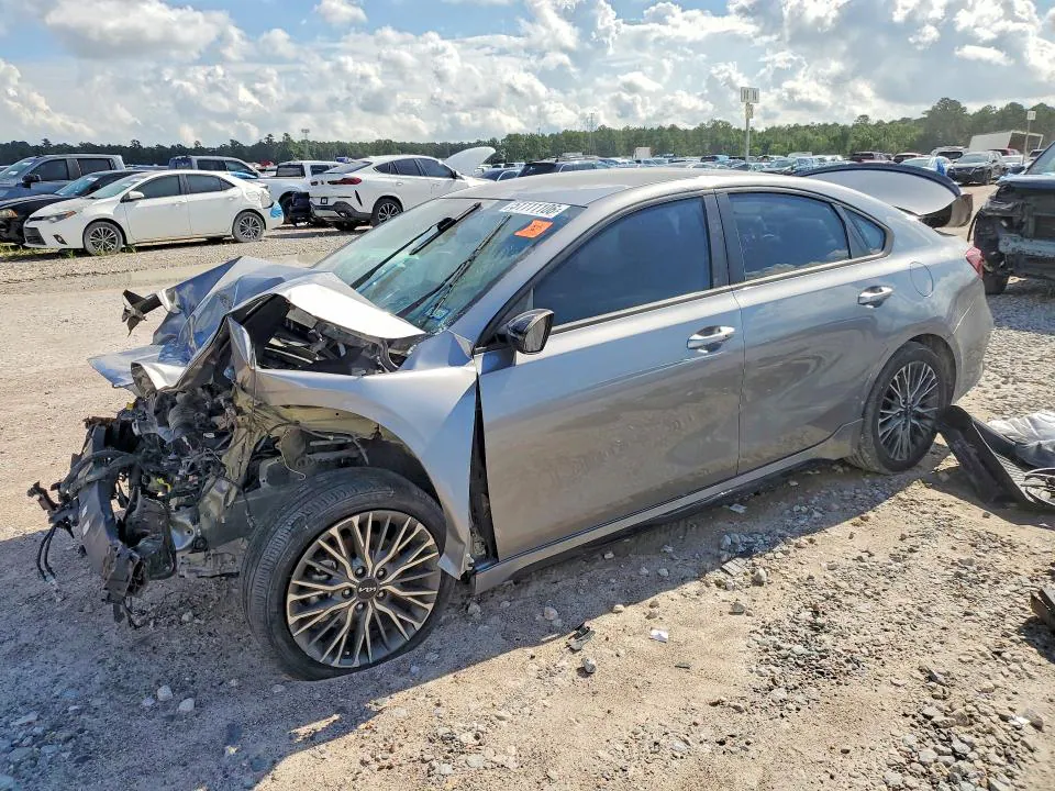 2023 KIA FORTE VIN 3KPF54AD0PE663235 фото 1