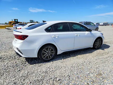 2023 KIA Forte VIN 3KPF54AD1PE576430 фото 3