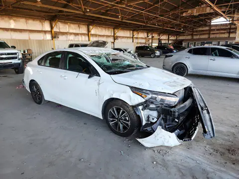 2023 KIA Forte VIN 3KPF24AD0PE602816 фото 4