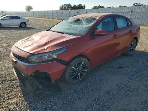 3KPF24AD5PE597936 — 2023 Kia Forte, Опрокидывание (Rollover), фото до ремонта