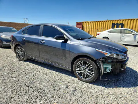 3KPF54AD9PE596523 — 2023 Kia Forte, фото 4 с аукциона Copart 30.09.2026, Передняя часть
