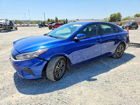 3KPF24AD7PE670028 — 2023 Kia Forte, Передняя часть (Front End), фото до ремонта