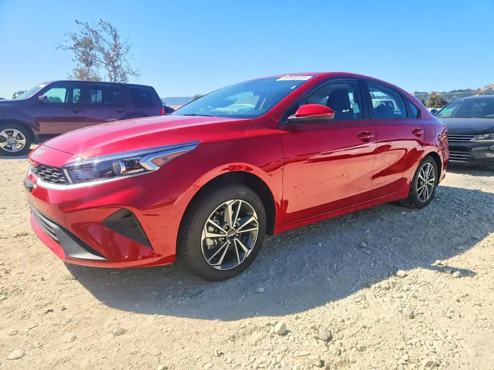 3KPF24AD7PE628393 Kia Forte 2023 — повреждение Задняя часть, фото до ремонта