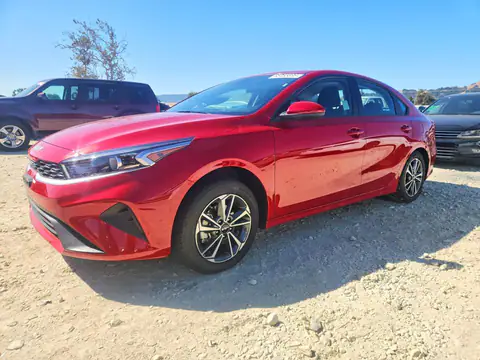 3KPF24AD7PE628393 — 2023 Kia Forte, Задняя часть (Rear End), фото до ремонта