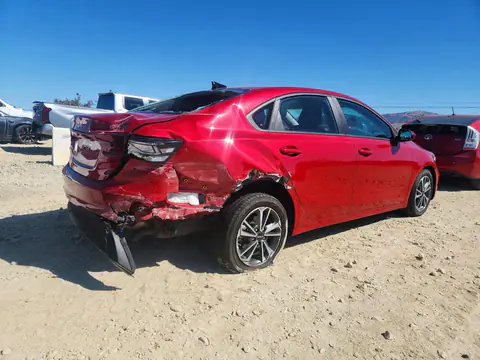 3KPF24AD7PE628393 — 2023 Kia Forte, фото 3 с аукциона Copart 13.10.2026, Задняя часть