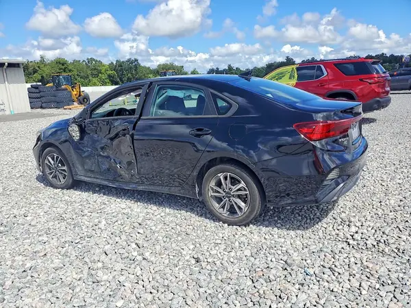 3KPF24AD1PE690954 — 2023 Kia Forte, фото 2 с аукциона Copart 12.10.2026, Боковая часть
