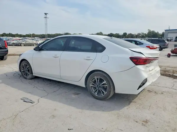 3KPF24AD8PE673875 — 2023 Kia Forte, фото 2 с аукциона Copart, Задняя часть