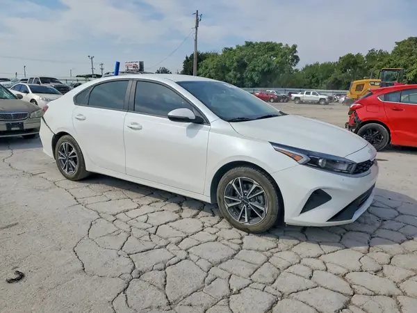 3KPF24AD8PE673875 — 2023 Kia Forte, фото 4 с аукциона Copart, Задняя часть