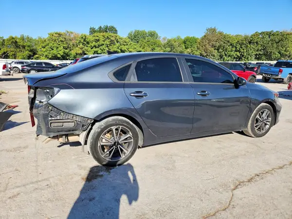 2023 KIA FORTE VIN 3KPF24ADXPE644846 фото 3