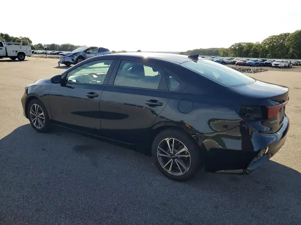 3KPF24AD2PE653802 — 2023 Kia Forte, фото 2 с аукциона Copart 28.09.2026, Передняя часть