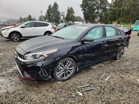 3KPF54AD2PE539628 — 2023 Kia Forte, Задняя часть (Rear End), фото до ремонта