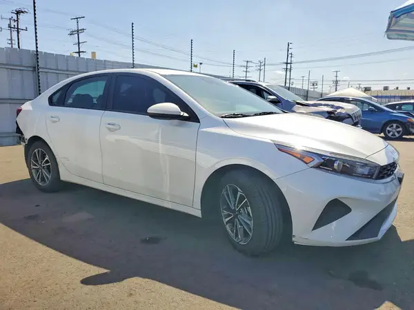 3KPF24ADXPE654812 — 2023 Kia Forte, фото 4 с аукциона Copart, Задняя часть