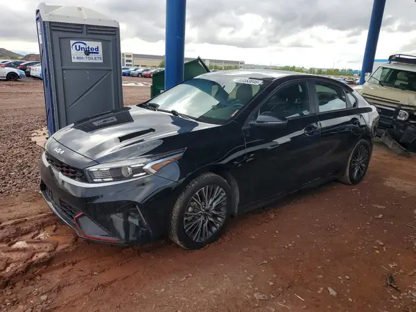 3KPF54AD6PE568498 — 2023 Kia Forte, Задняя часть (Rear End), фото до ремонта