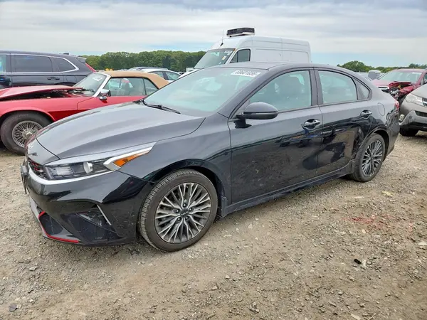 3KPF54AD8PE626594 — 2023 Kia Forte, Боковая часть (Side), фото до ремонта