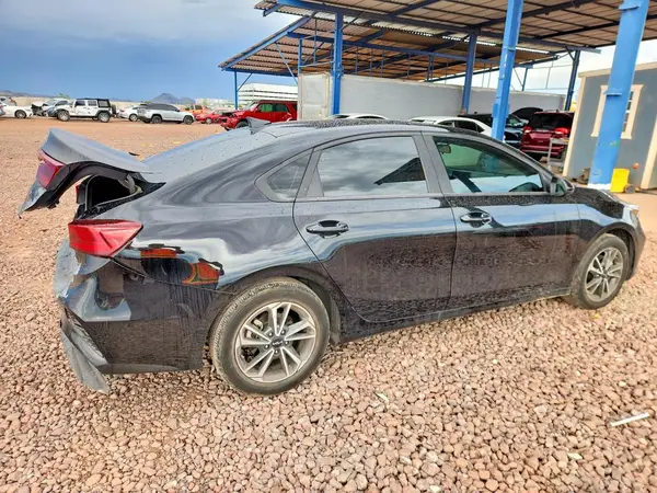 3KPF24AD6PE665872 — 2023 Kia Forte, фото 3 с аукциона Copart, Задняя часть