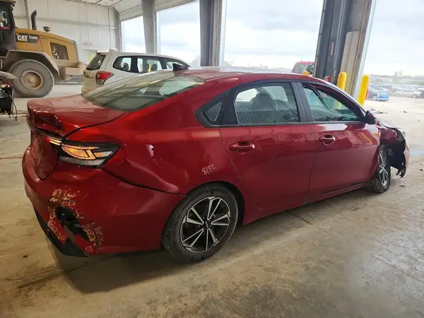 3KPF24AD0PE525350 — 2023 Kia Forte, фото 3 с аукциона Copart 13.10.2026, Передняя часть