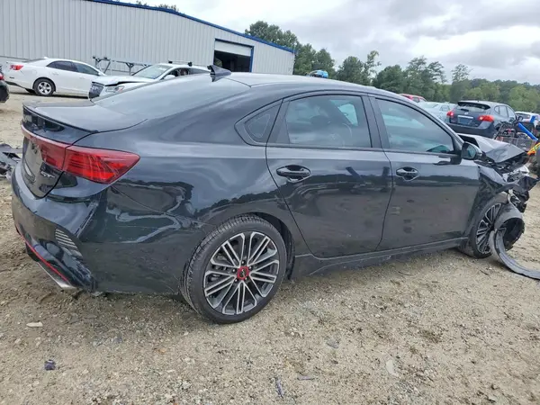 3KPF44AC6PE601817 — 2023 Kia Forte, фото 3 с аукциона Copart, Передняя часть
