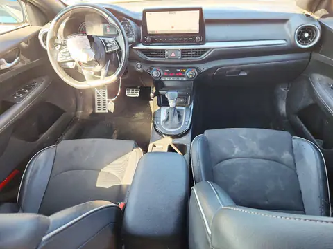 3KPF54AD6PE612239 — 2023 Kia Forte, фото 8 с аукциона Copart, Передняя часть