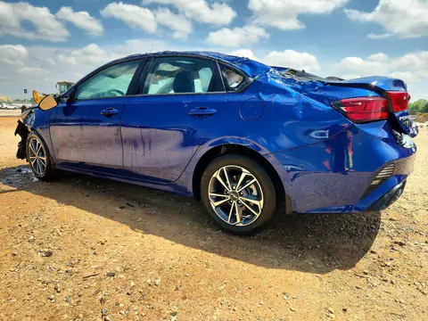 3KPF24AD3RE794428 — 2024 Kia Forte, фото 2 с аукциона Copart 14.10.2026, Опрокидывание