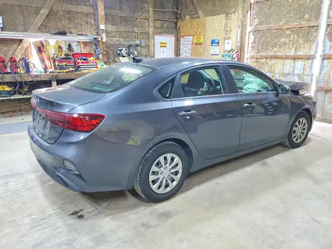 2024 KIA Forte VIN 3KPF24AD0RE823335 фото 3