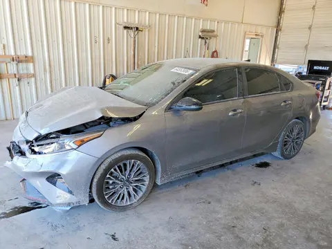 3KPF54AD4RE693129 — 2024 Kia Forte, Передняя часть (Front End), фото до ремонта