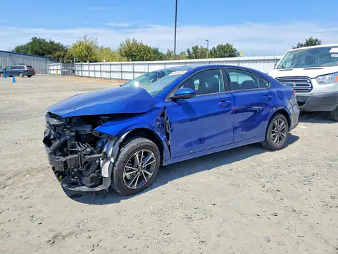 3KPF24AD9RE835161 — 2024 Kia Forte, Передняя часть (Front End), фото до ремонта