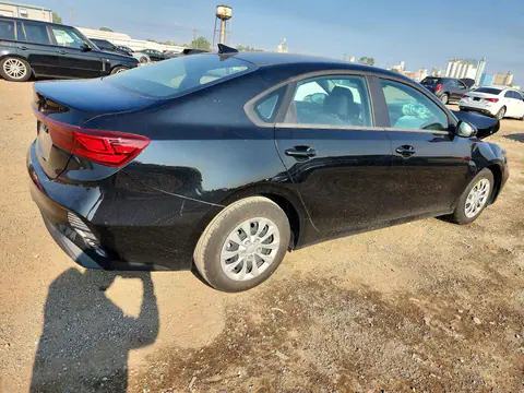 2024 KIA Forte VIN 3KPF24AD3RE816413 фото 3