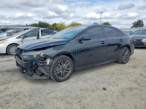 3KPF54AD3RE796364 — 2024 Kia Forte, Передняя часть (Front End), фото до ремонта