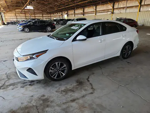 3KPF24AD4RE701674 — 2024 Kia Forte, Передняя часть (Front End), фото до ремонта