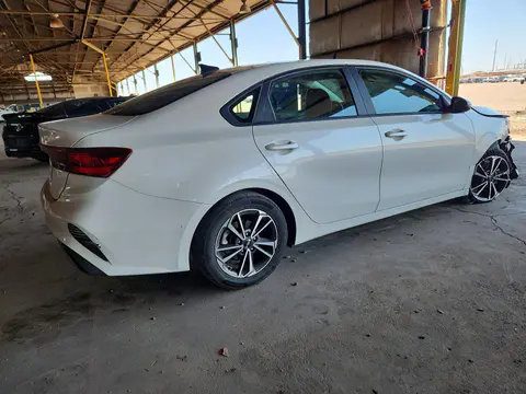 2024 KIA Forte VIN 3KPF24AD4RE701674 фото 3