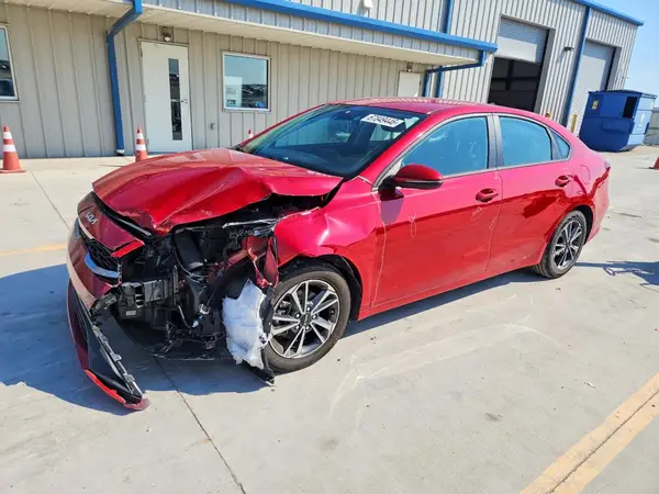3KPF24AD6RE818141 — 2024 Kia Forte, Передняя часть (Front End), фото до ремонта