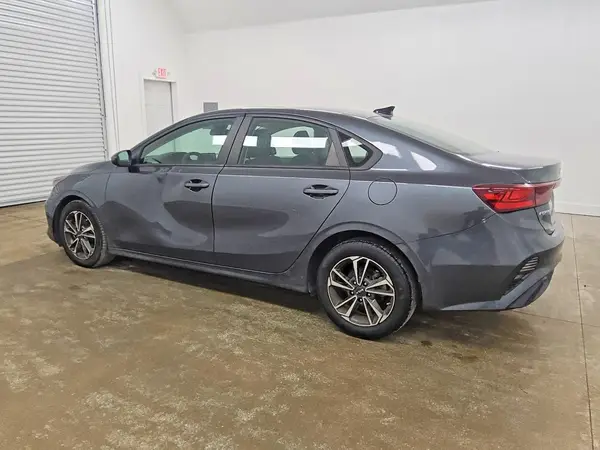 3KPF24AD4RE719978 — 2024 Kia Forte, фото 2 с аукциона Copart 03.10.2026, Передняя часть