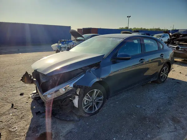 3KPF24AD1RE785582 — 2024 Kia Forte, Передняя часть (Front End), фото до ремонта
