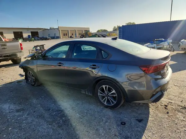 3KPF24AD1RE785582 — 2024 Kia Forte, фото 2 с аукциона Copart, Передняя часть