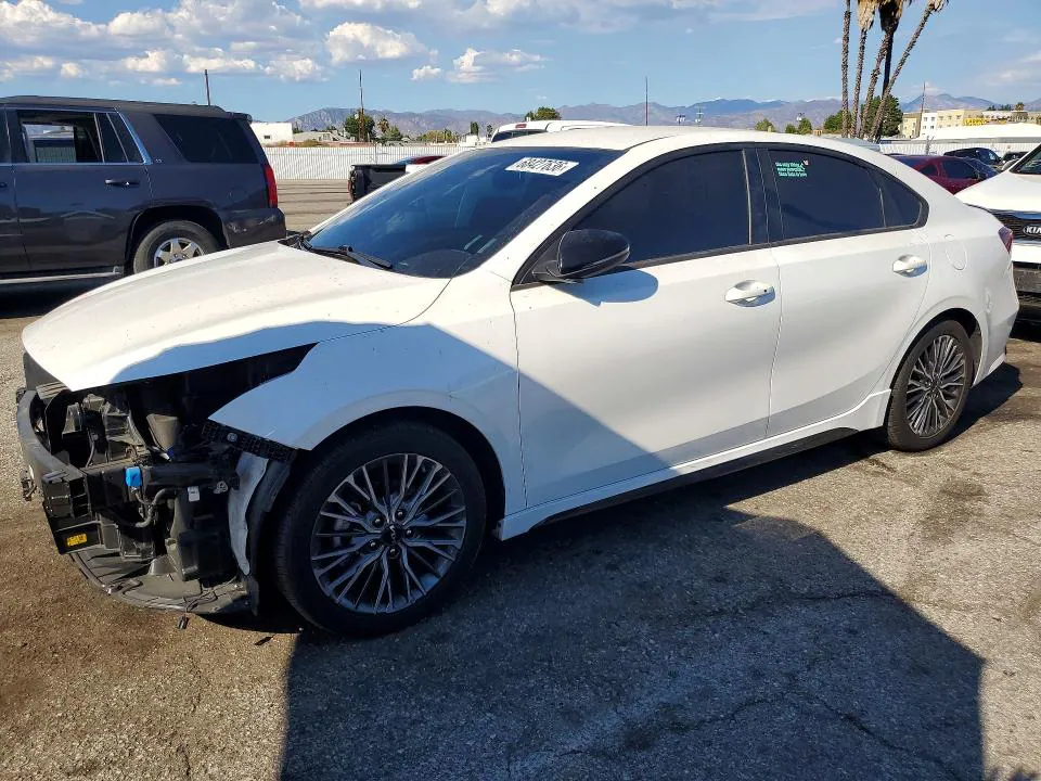 2024 KIA Forte VIN 3KPF54AD7RE822495 фото 1
