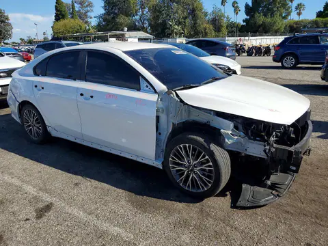 2024 KIA Forte VIN 3KPF54AD7RE822495 фото 4