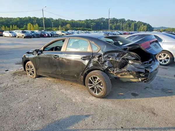 3KPF24AD1RE712907 — 2024 Kia Forte, фото 2 с аукциона Copart, Передняя часть
